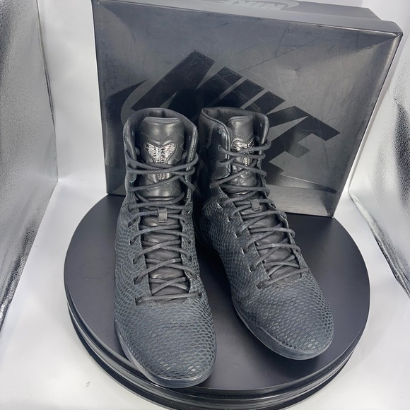 Nike Kobe IX High EXT QS “Black Mamba” - Picture 5 of 5